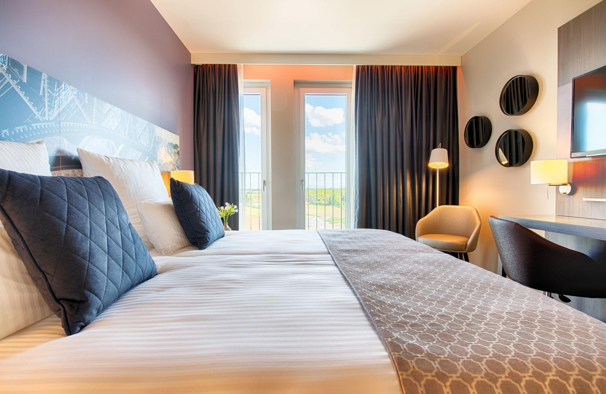 Leonardo East 4* München